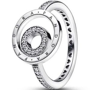 Pandora ring Size 9